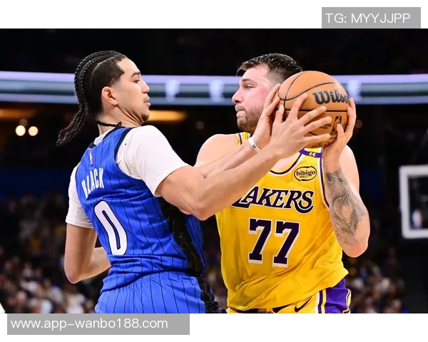 马克西本赛季第9次得分35仅次于东契奇成为联盟第二多得分者