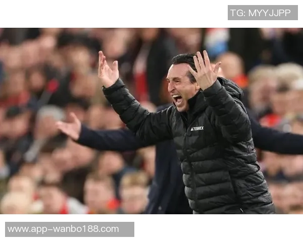 前国脚称埃梅里具备对抗快速边锋能力进攻表现出色适合担任右后卫 前国脚称埃梅里具备对抗快速边锋能力进攻表现出色适合担任右后卫