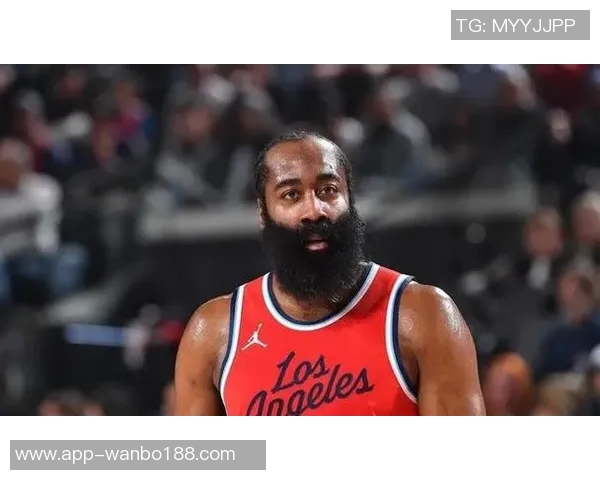 阿特金森:哈登还没完全康复他总是带伤出战但是仍然打的很好 阿特金森:哈登还没完全康复他总是带伤出战但是仍然打的很好