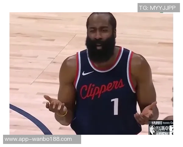 哈登回忆小范甘迪的疯狂举动:更衣柜里的小纸条惊喜不断 哈登回忆小范甘迪的疯狂举动:更衣柜里的小纸条惊喜不断