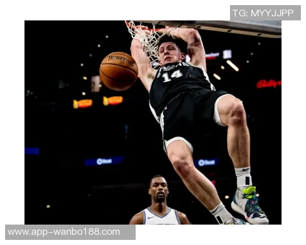 福克斯盛赞文班潜力无限期待携手追逐篮球伟大之路